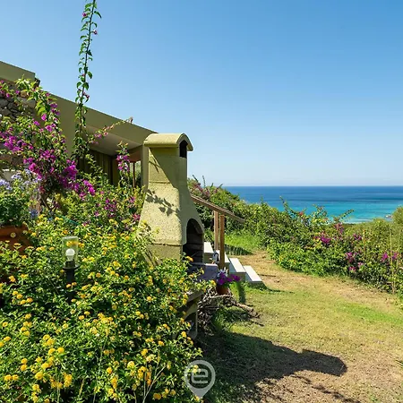 Ferienhaus Estay - Matilde - View - Aircon - Wifi - Parking Villasimius